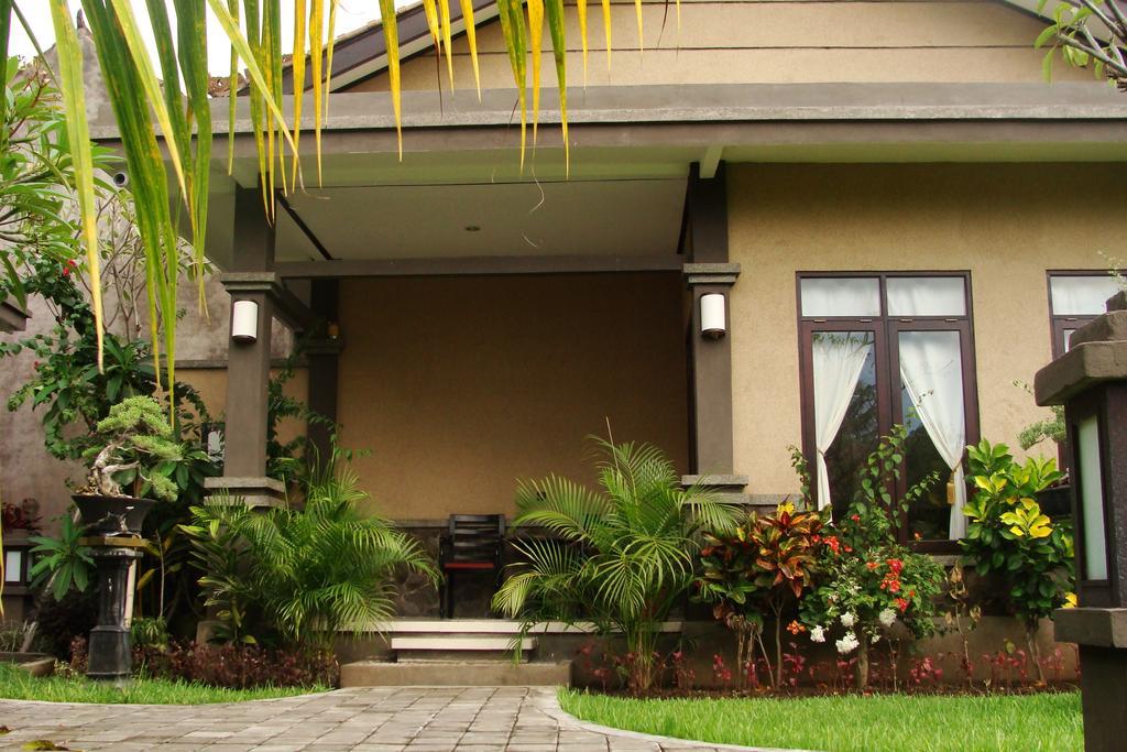 Doubleyou Homestay Pemuteran Exterior foto